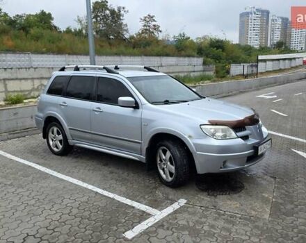 Міцубісі Аутлендер 2009 у Києві на Automoto.ua Сірий Міцубісі Аутлендер, об'ємом двигуна 2.38 л та пробігом 274 тис. км за 7200 $, фото 5 на Automoto.ua