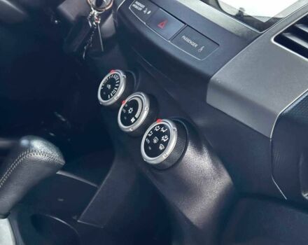 Серый Мицубиси Аутлендер, объемом двигателя 2.4 л и пробегом 171 тыс. км за 9199 $, фото 20 на Automoto.ua