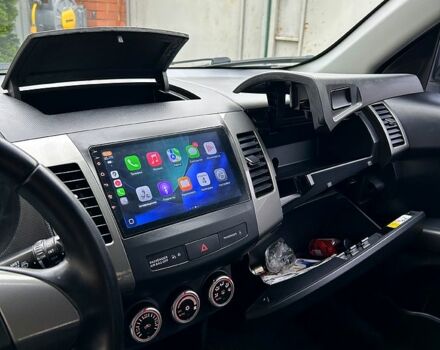 Серый Мицубиси Аутлендер, объемом двигателя 2.4 л и пробегом 153 тыс. км за 11500 $, фото 8 на Automoto.ua