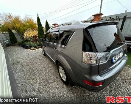 Серый Мицубиси Аутлендер, объемом двигателя 2.4 л и пробегом 153 тыс. км за 11500 $, фото 4 на Automoto.ua