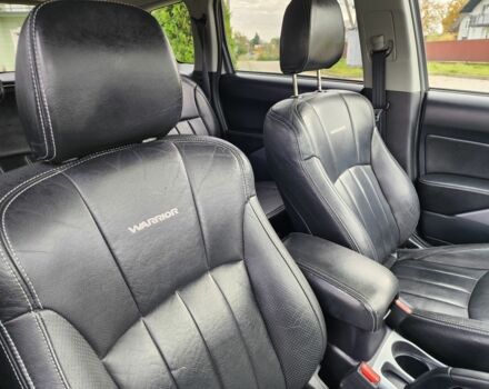 Сірий Міцубісі Аутлендер, об'ємом двигуна 2.2 л та пробігом 82 тис. км за 4066 $, фото 17 на Automoto.ua