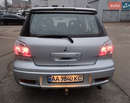 Сірий Міцубісі Аутлендер, об'ємом двигуна 2 л та пробігом 199 тис. км за 7600 $, фото 10 на Automoto.ua