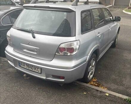 Сірий Міцубісі Аутлендер, об'ємом двигуна 2 л та пробігом 199 тис. км за 7600 $, фото 6 на Automoto.ua