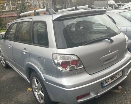 Сірий Міцубісі Аутлендер, об'ємом двигуна 2 л та пробігом 199 тис. км за 7600 $, фото 7 на Automoto.ua
