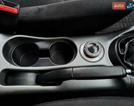 Серый Мицубиси Аутлендер, объемом двигателя 2 л и пробегом 275 тыс. км за 8000 $, фото 25 на Automoto.ua