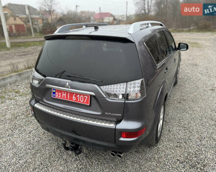 Серый Мицубиси Аутлендер, объемом двигателя 2.2 л и пробегом 289 тыс. км за 11300 $, фото 25 на Automoto.ua