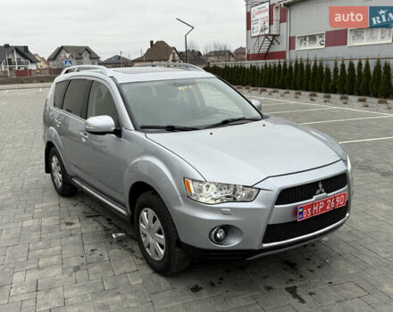 Сірий Міцубісі Аутлендер, об'ємом двигуна 2.2 л та пробігом 236 тис. км за 9800 $, фото 3 на Automoto.ua