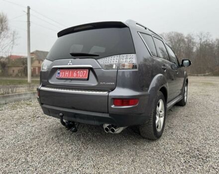 Серый Мицубиси Аутлендер, объемом двигателя 2.2 л и пробегом 289 тыс. км за 11300 $, фото 6 на Automoto.ua