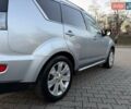 Серый Мицубиси Аутлендер, объемом двигателя 2.18 л и пробегом 294 тыс. км за 10799 $, фото 6 на Automoto.ua