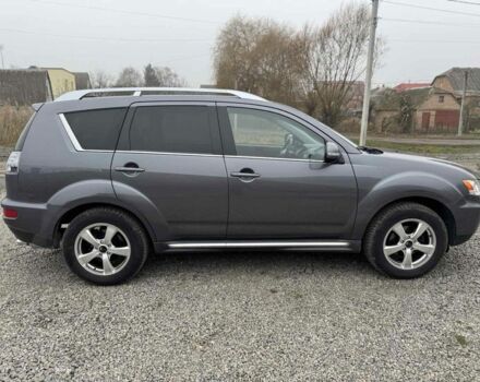 Серый Мицубиси Аутлендер, объемом двигателя 2.2 л и пробегом 289 тыс. км за 11300 $, фото 4 на Automoto.ua