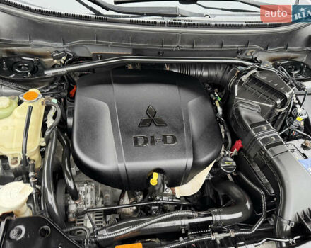 Серый Мицубиси Аутлендер, объемом двигателя 2.2 л и пробегом 289 тыс. км за 11300 $, фото 73 на Automoto.ua