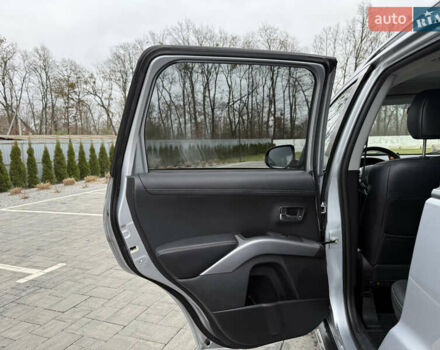 Сірий Міцубісі Аутлендер, об'ємом двигуна 2.2 л та пробігом 236 тис. км за 9800 $, фото 30 на Automoto.ua