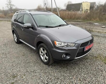 Серый Мицубиси Аутлендер, объемом двигателя 2.2 л и пробегом 289 тыс. км за 11300 $, фото 2 на Automoto.ua