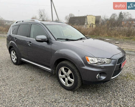 Серый Мицубиси Аутлендер, объемом двигателя 2.2 л и пробегом 289 тыс. км за 11300 $, фото 16 на Automoto.ua
