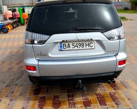 Мицубиси Аутлендер 2010 в Великой Александровке на Automoto.ua Серый Мицубиси Аутлендер, объемом двигателя 2.2 л и пробегом 300 тыс. км за 12000 $, фото 3 на Automoto.ua