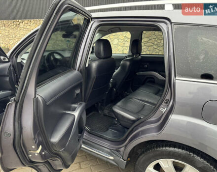 Серый Мицубиси Аутлендер, объемом двигателя 2.2 л и пробегом 230 тыс. км за 11000 $, фото 12 на Automoto.ua