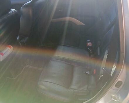 Серый Мицубиси Аутлендер, объемом двигателя 2.2 л и пробегом 236 тыс. км за 10500 $, фото 1 на Automoto.ua