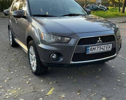 Серый Мицубиси Аутлендер, объемом двигателя 2.4 л и пробегом 321 тыс. км за 9000 $, фото 8 на Automoto.ua
