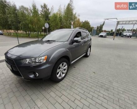 Серый Мицубиси Аутлендер, объемом двигателя 2.3 л и пробегом 263 тыс. км за 11400 $, фото 19 на Automoto.ua