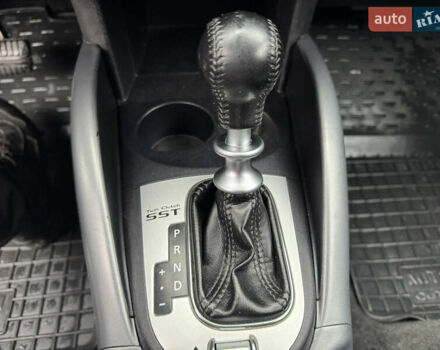 Серый Мицубиси Аутлендер, объемом двигателя 2.2 л и пробегом 230 тыс. км за 11000 $, фото 21 на Automoto.ua