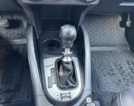 Серый Мицубиси Аутлендер, объемом двигателя 2.1 л и пробегом 225 тыс. км за 11500 $, фото 14 на Automoto.ua