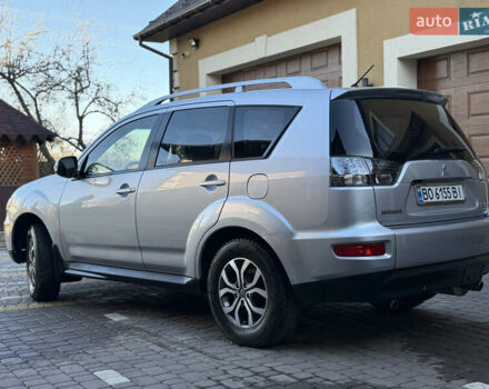 Серый Мицубиси Аутлендер, объемом двигателя 2.4 л и пробегом 218 тыс. км за 9950 $, фото 29 на Automoto.ua