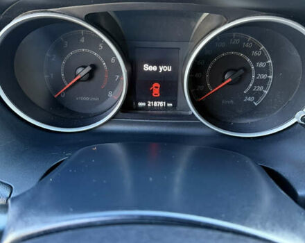 Серый Мицубиси Аутлендер, объемом двигателя 2.4 л и пробегом 218 тыс. км за 9950 $, фото 3 на Automoto.ua