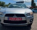 Серый Мицубиси Аутлендер, объемом двигателя 2.1 л и пробегом 225 тыс. км за 11500 $, фото 3 на Automoto.ua
