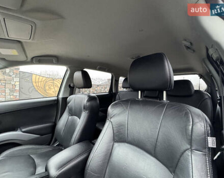 Серый Мицубиси Аутлендер, объемом двигателя 2.2 л и пробегом 289 тыс. км за 11300 $, фото 48 на Automoto.ua