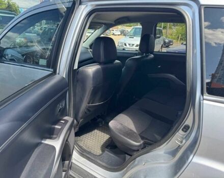 Серый Мицубиси Аутлендер, объемом двигателя 2.1 л и пробегом 225 тыс. км за 11500 $, фото 6 на Automoto.ua