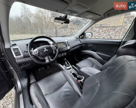 Серый Мицубиси Аутлендер, объемом двигателя 2.2 л и пробегом 289 тыс. км за 11300 $, фото 52 на Automoto.ua
