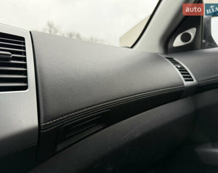 Сірий Міцубісі Аутлендер, об'ємом двигуна 2.2 л та пробігом 236 тис. км за 9800 $, фото 57 на Automoto.ua