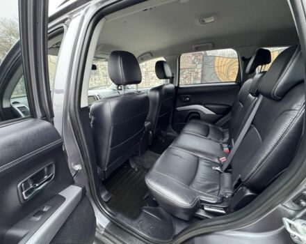 Серый Мицубиси Аутлендер, объемом двигателя 2.2 л и пробегом 289 тыс. км за 11300 $, фото 14 на Automoto.ua