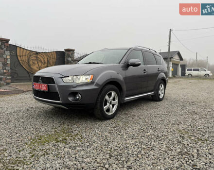Серый Мицубиси Аутлендер, объемом двигателя 2.2 л и пробегом 289 тыс. км за 11300 $, фото 2 на Automoto.ua