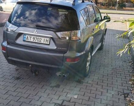 Серый Мицубиси Аутлендер, объемом двигателя 2.3 л и пробегом 294 тыс. км за 9600 $, фото 4 на Automoto.ua