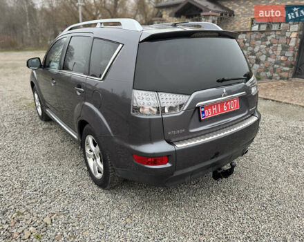 Серый Мицубиси Аутлендер, объемом двигателя 2.2 л и пробегом 289 тыс. км за 11300 $, фото 27 на Automoto.ua