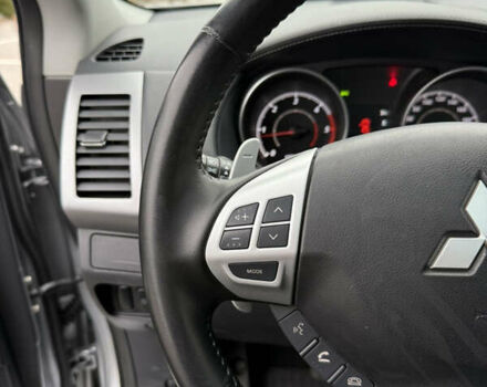 Сірий Міцубісі Аутлендер, об'ємом двигуна 2.2 л та пробігом 236 тис. км за 9800 $, фото 63 на Automoto.ua