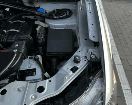 Мицубиси Аутлендер 2010 в Белой Церкве на Automoto.ua Серый Мицубиси Аутлендер, объемом двигателя 2.36 л и пробегом 220 тыс. км за 9000 $, фото 10 на Automoto.ua