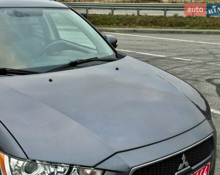 Серый Мицубиси Аутлендер, объемом двигателя 2.2 л и пробегом 160 тыс. км за 11350 $, фото 9 на Automoto.ua