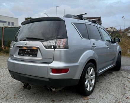 Серый Мицубиси Аутлендер, объемом двигателя 2.3 л и пробегом 279 тыс. км за 4642 $, фото 2 на Automoto.ua