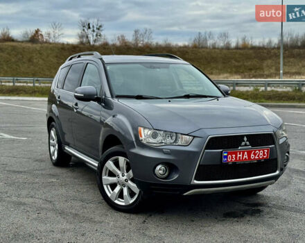 Міцубісі Аутлендер 2011 у Полтаві на Automoto.ua Сірий Міцубісі Аутлендер, об'ємом двигуна 2.2 л та пробігом 252 тис. км за 11150 $, фото 46 на Automoto.ua