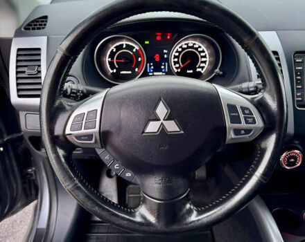 Серый Мицубиси Аутлендер, объемом двигателя 2.2 л и пробегом 160 тыс. км за 11350 $, фото 20 на Automoto.ua