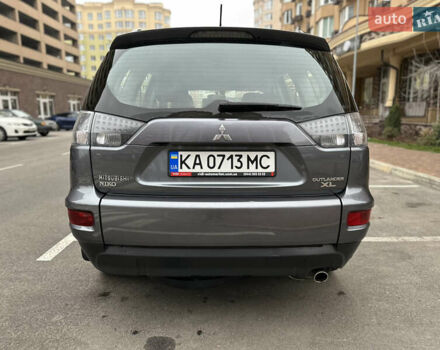 Серый Мицубиси Аутлендер, объемом двигателя 2.4 л и пробегом 226 тыс. км за 10200 $, фото 7 на Automoto.ua