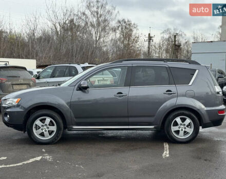 Серый Мицубиси Аутлендер, объемом двигателя 2.2 л и пробегом 211 тыс. км за 11999 $, фото 7 на Automoto.ua