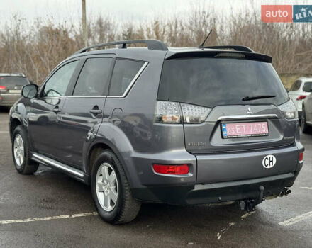 Серый Мицубиси Аутлендер, объемом двигателя 2.2 л и пробегом 211 тыс. км за 11999 $, фото 6 на Automoto.ua