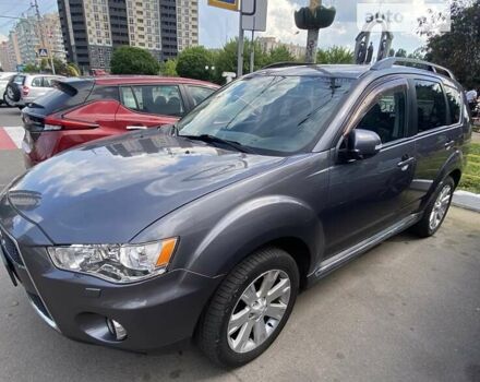 Сірий Міцубісі Аутлендер, об'ємом двигуна 2.2 л та пробігом 220 тис. км за 11500 $, фото 3 на Automoto.ua