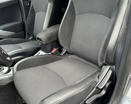 Міцубісі Аутлендер 2011 у Полтаві на Automoto.ua Сірий Міцубісі Аутлендер, об'ємом двигуна 2.2 л та пробігом 252 тис. км за 11150 $, фото 13 на Automoto.ua