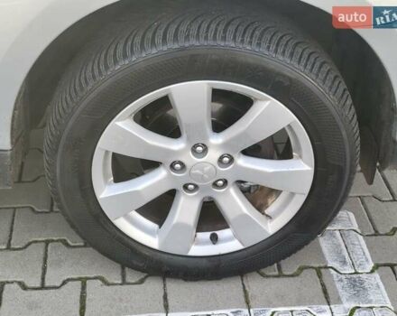 Серый Мицубиси Аутлендер, объемом двигателя 2.2 л и пробегом 175 тыс. км за 10999 $, фото 21 на Automoto.ua