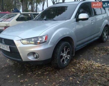 Серый Мицубиси Аутлендер, объемом двигателя 2 л и пробегом 205 тыс. км за 9600 $, фото 13 на Automoto.ua