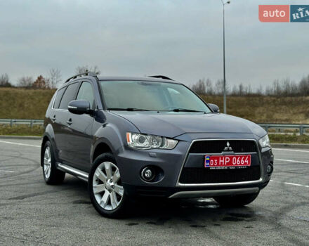 Серый Мицубиси Аутлендер, объемом двигателя 2.2 л и пробегом 160 тыс. км за 11350 $, фото 56 на Automoto.ua